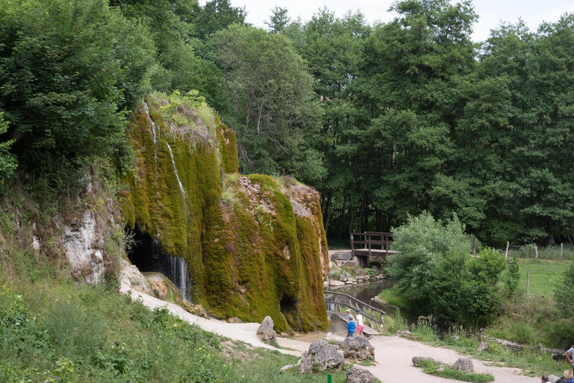 Holzhaus Onkel Fritz Mit Sauna Und Whirlwanne Esch  Екстериор снимка
