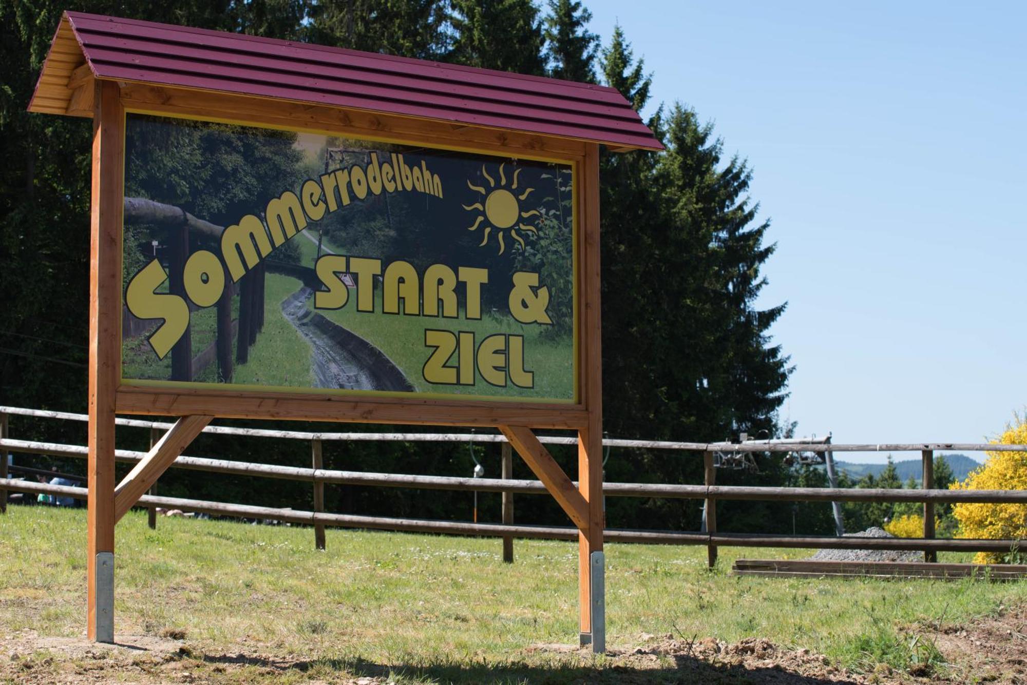 Holzhaus Onkel Fritz Mit Sauna Und Whirlwanne Esch  Екстериор снимка